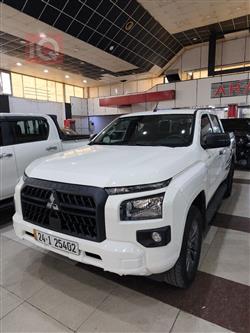 ميتسوبيشي L200